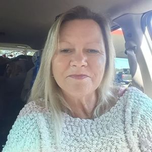 Meet your Posher, Edmondson